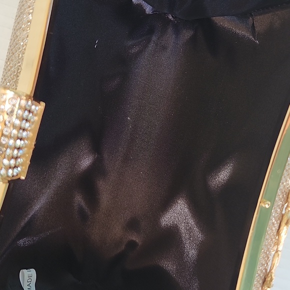 ELEGANT HARD SHELL EVENING BAG - Picture 8 of 10